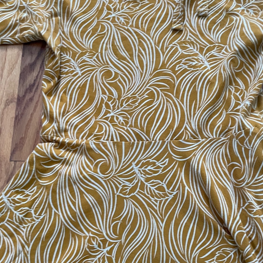 Beautiful Jersey Knit Casual Dress in Straw color - Picture 6 of 8